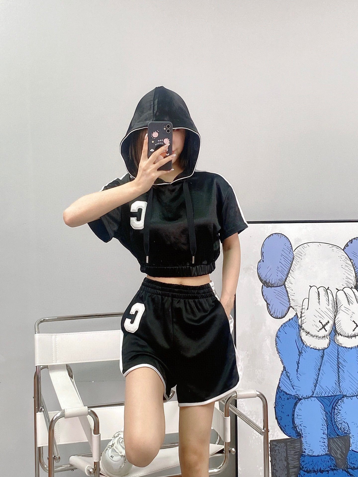 celine醋酸连帽上衣短裤套装白色
