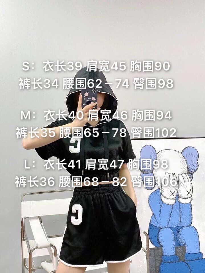 celine醋酸连帽上衣短裤套装白色