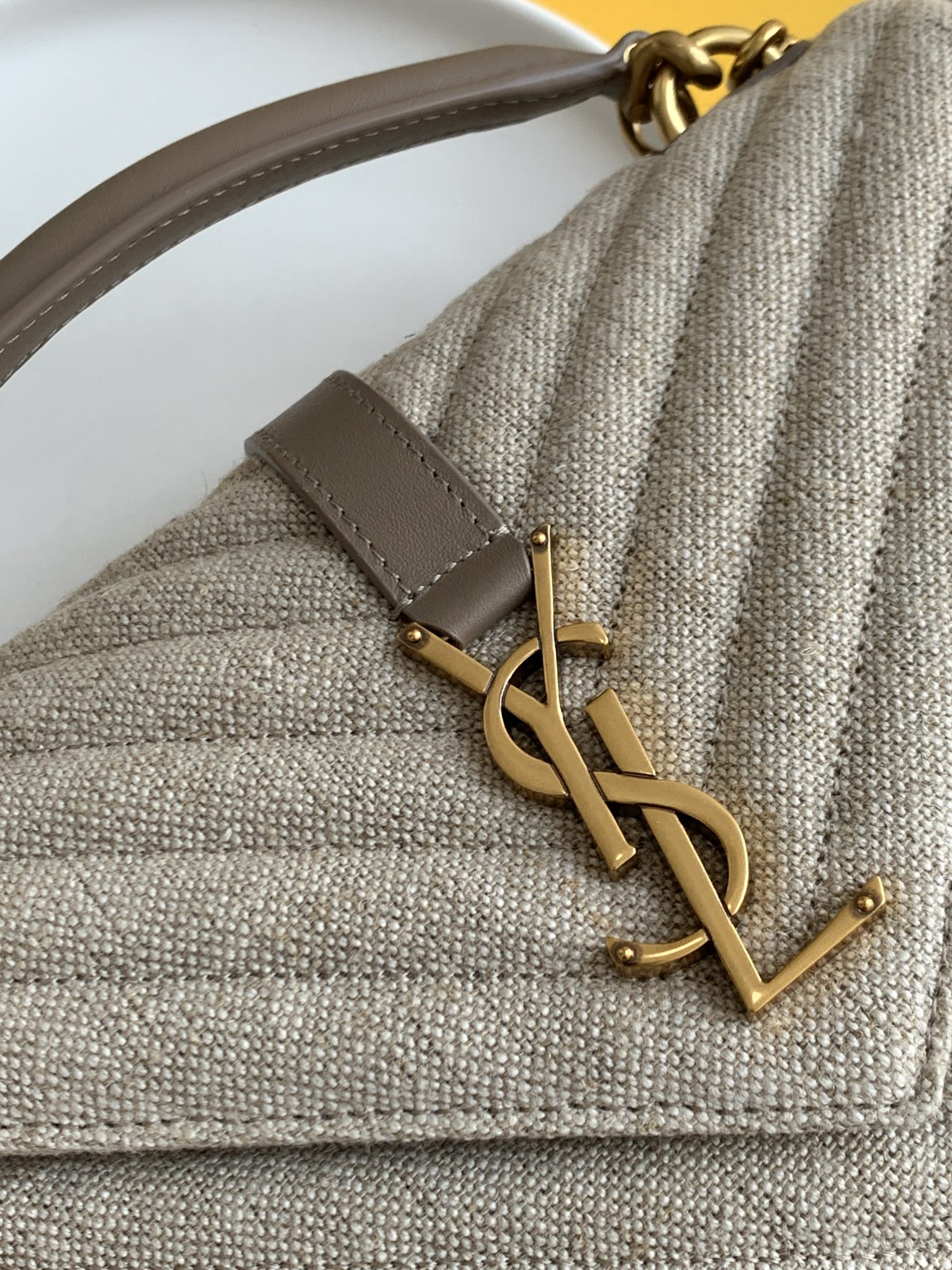 YSL-Tasche V YSL — photo 5