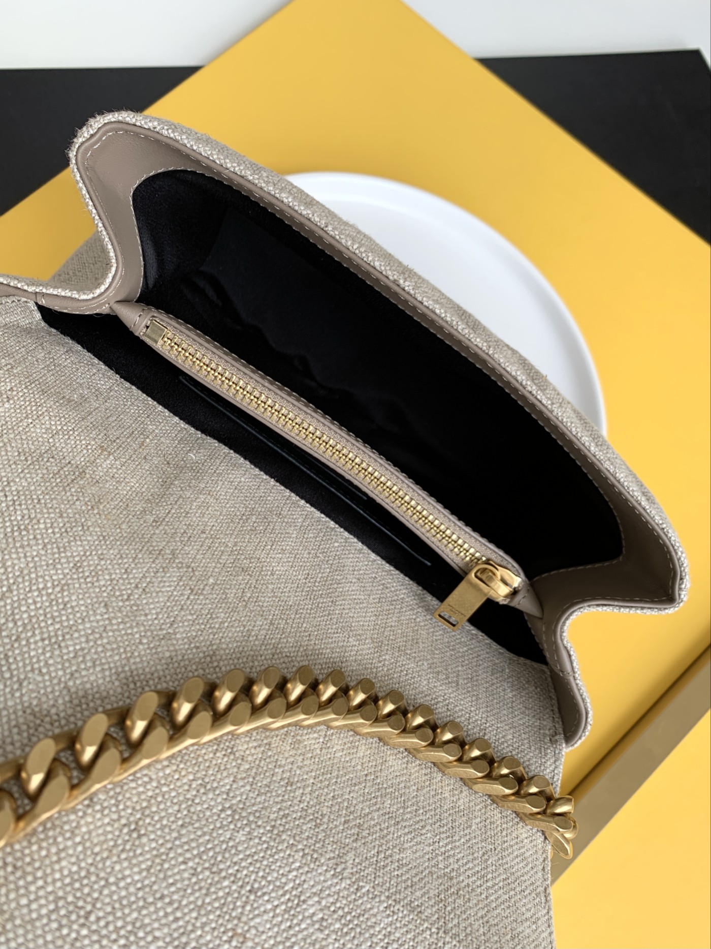 YSL-Tasche V YSL — photo 8