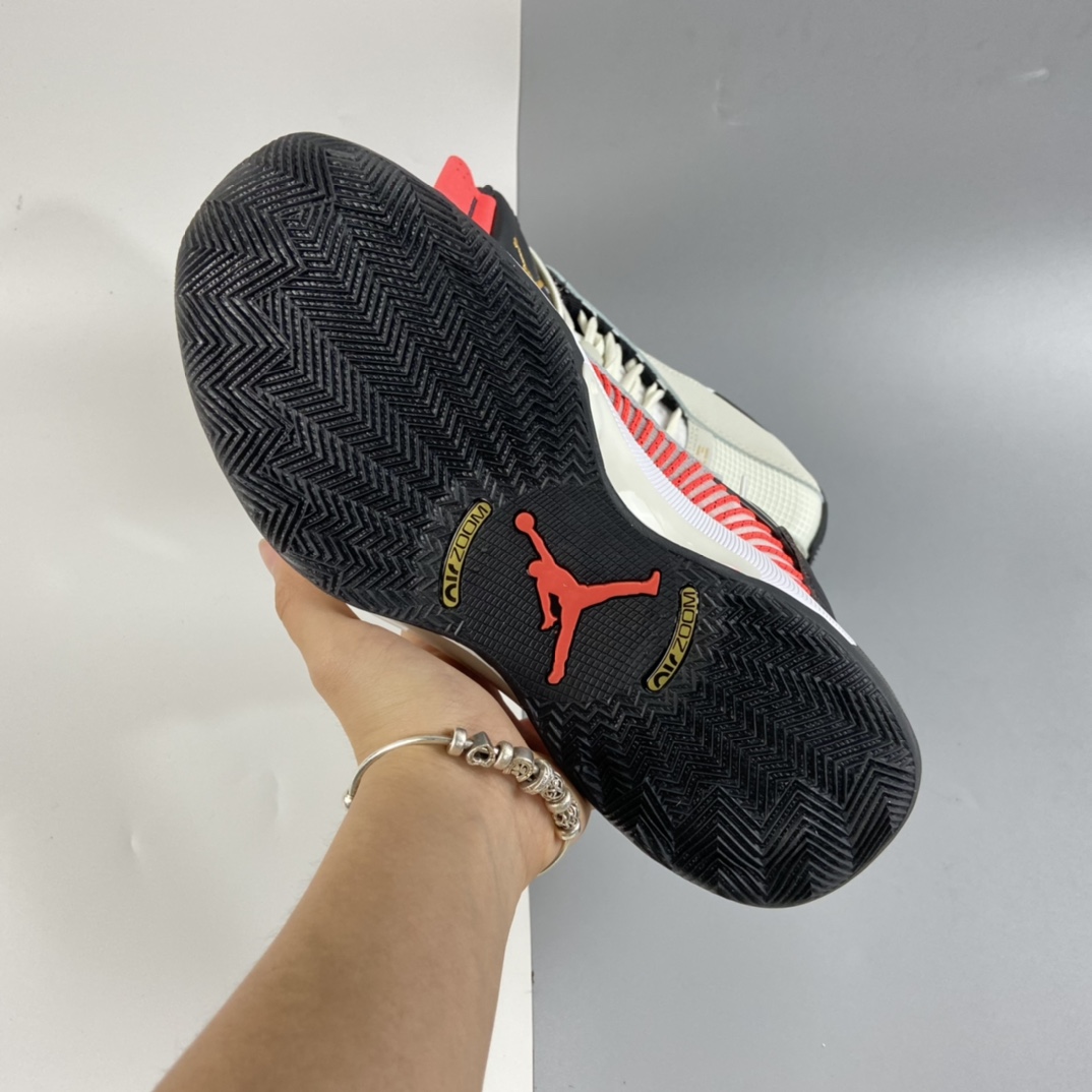 240 NIKE Air Jordan XXXV Sp-Tp Pf AJ35代 科技镂空底缓震篮球鞋 DD4701-001