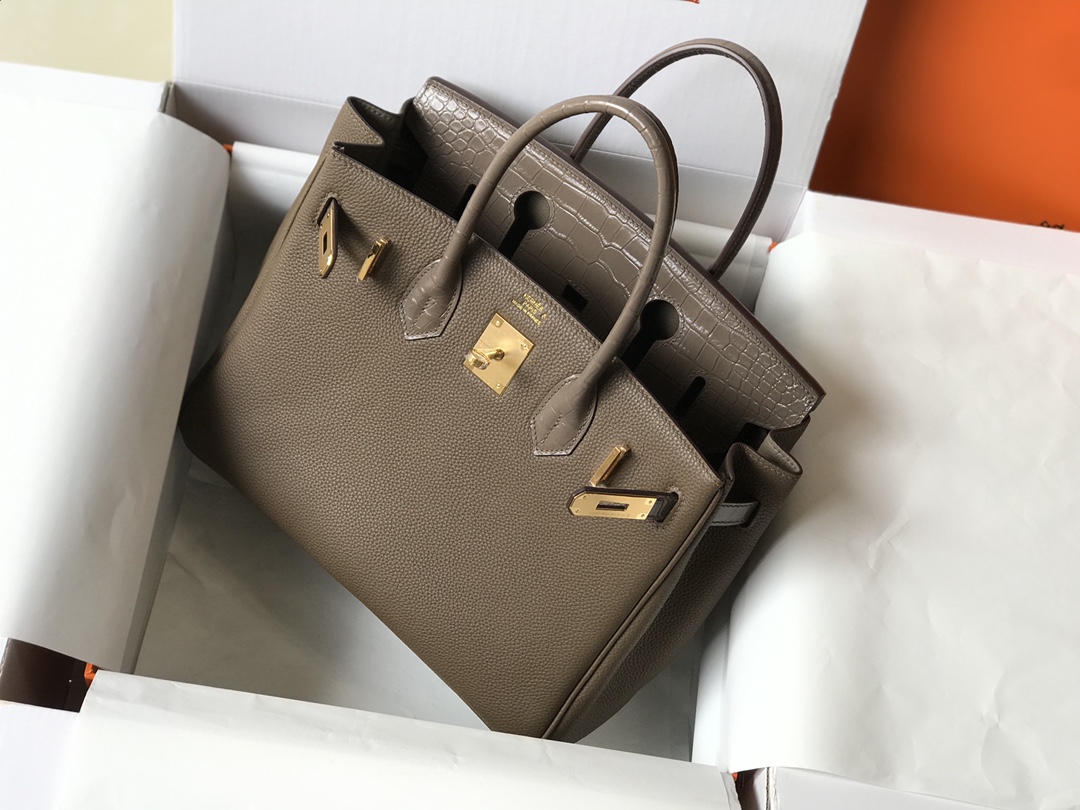 Hermès Luxury Handbag Collection 3