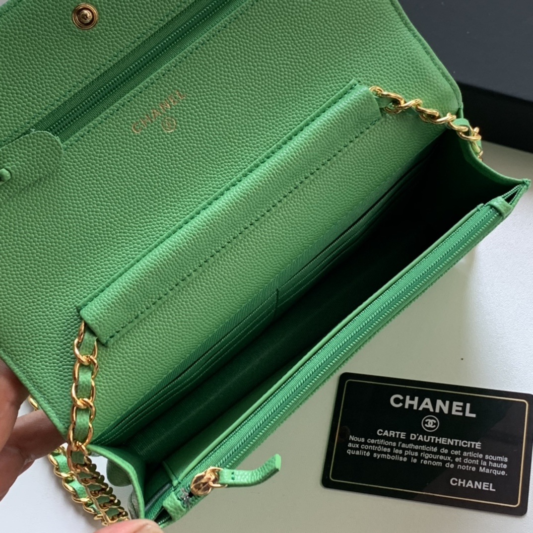 Chanel 小香woc链条 包到货 荔枝纹的菱格纹路 非常耐看 亮金与亮银的五金非常