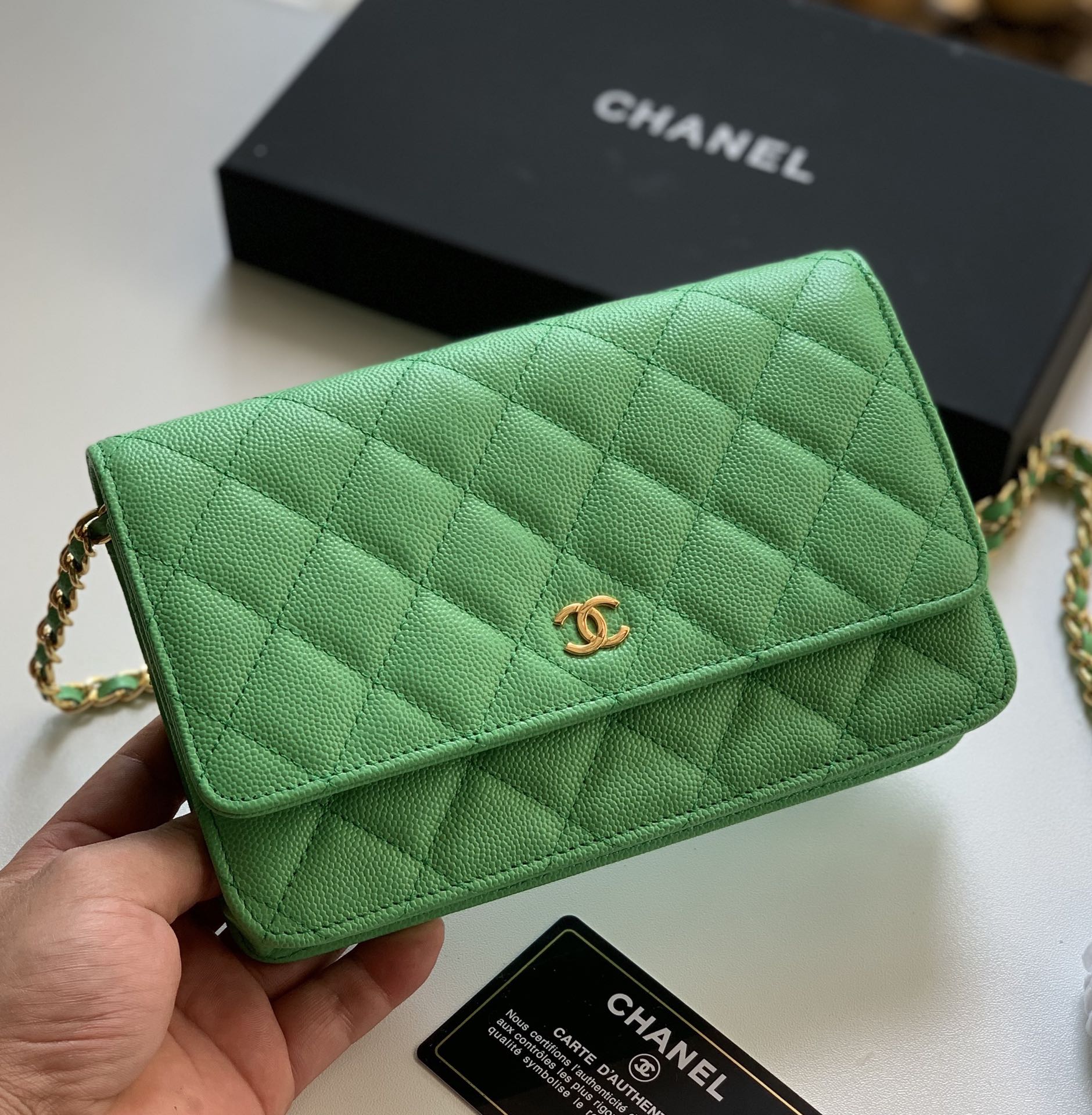 Chanel 小香woc链条 包到货 荔枝纹的菱格纹路 非常耐看 亮金与亮银的五金非常