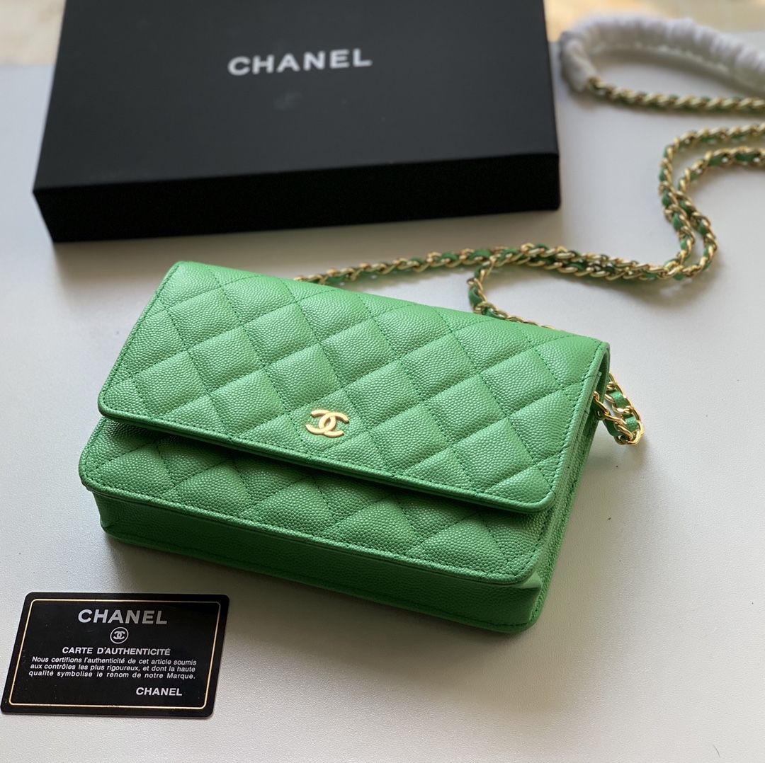 Chanel 小香woc链条 包到货 荔枝纹的菱格纹路 非常耐看 亮金与亮银的五金非常