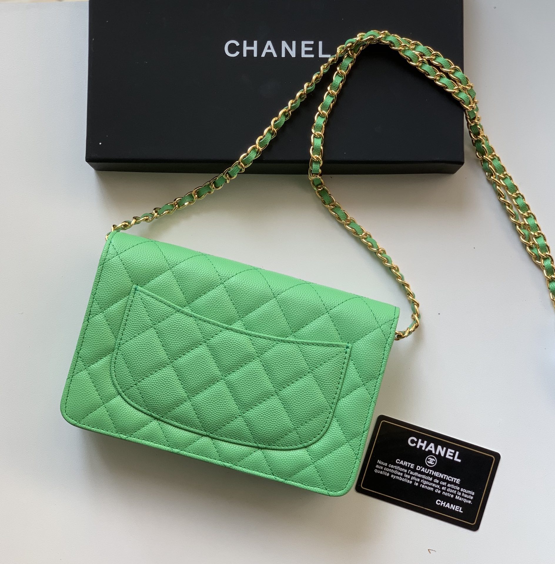 Chanel 小香woc链条 包到货 荔枝纹的菱格纹路 非常耐看 亮金与亮银的五金非常