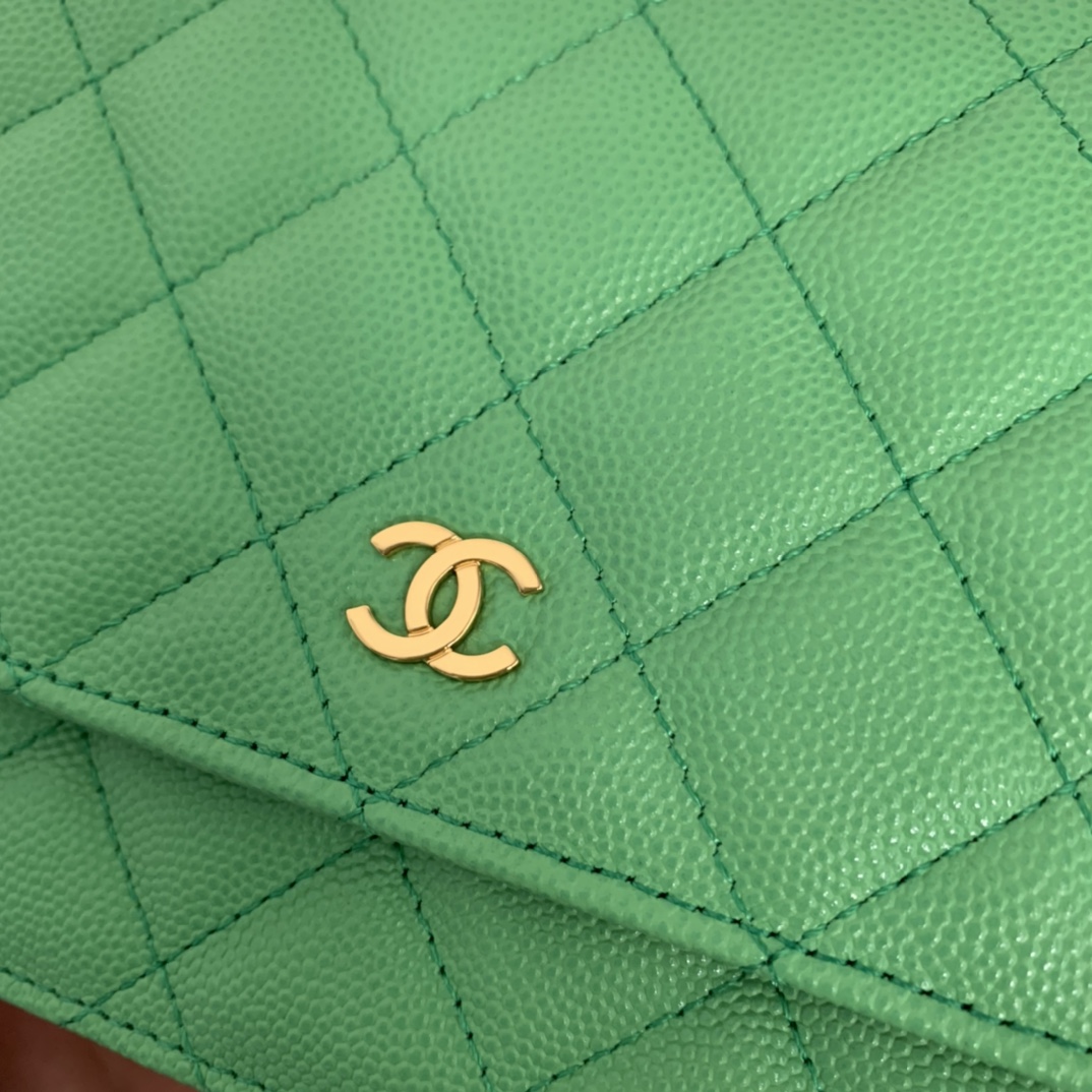 Chanel 小香woc链条 包到货 荔枝纹的菱格纹路 非常耐看 亮金与亮银的五金非常