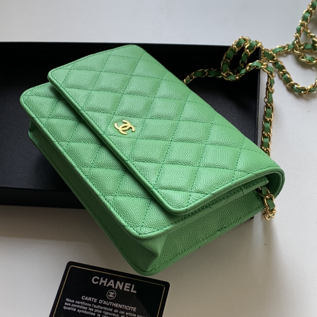Chanel 小香woc链条 包到货 荔枝纹的菱格纹路 非常耐看 亮金与亮银的五金非常