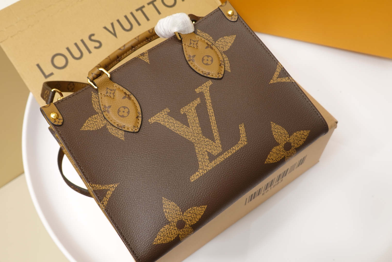 Louis Vuitton 专柜款经典手袋 5