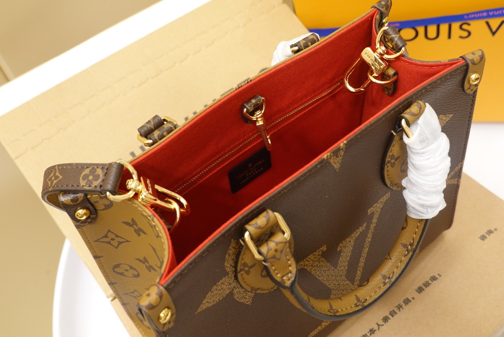 Louis Vuitton 专柜款经典手袋 8