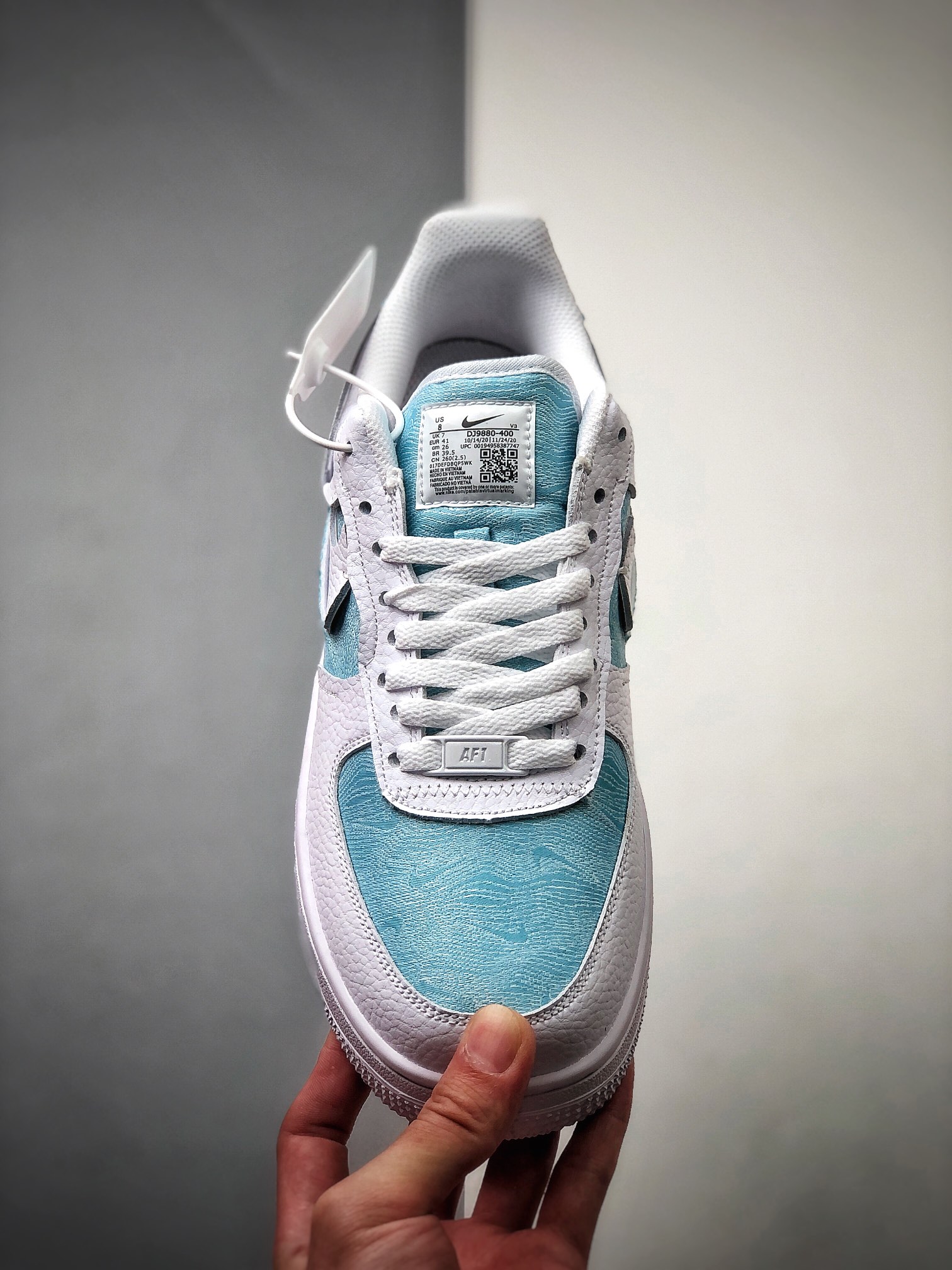 200  NIKE Air Force 1 断勾空军一号低帮运动休闲板鞋  DJ9880-400
