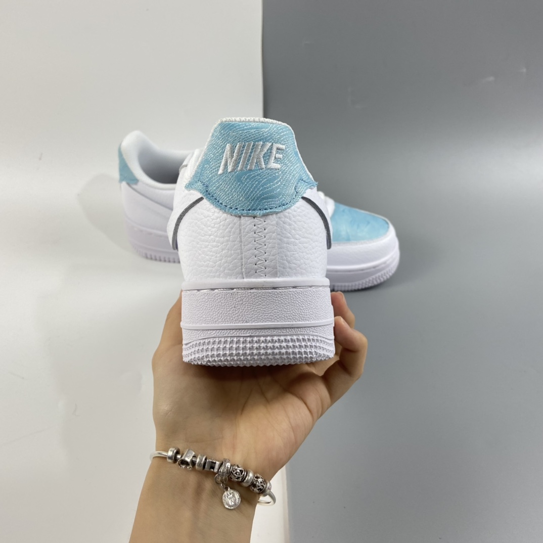 P200 NIKE Air Force 1’07 Lxx 空军一号断勾低帮休闲板鞋 DJ9880-400