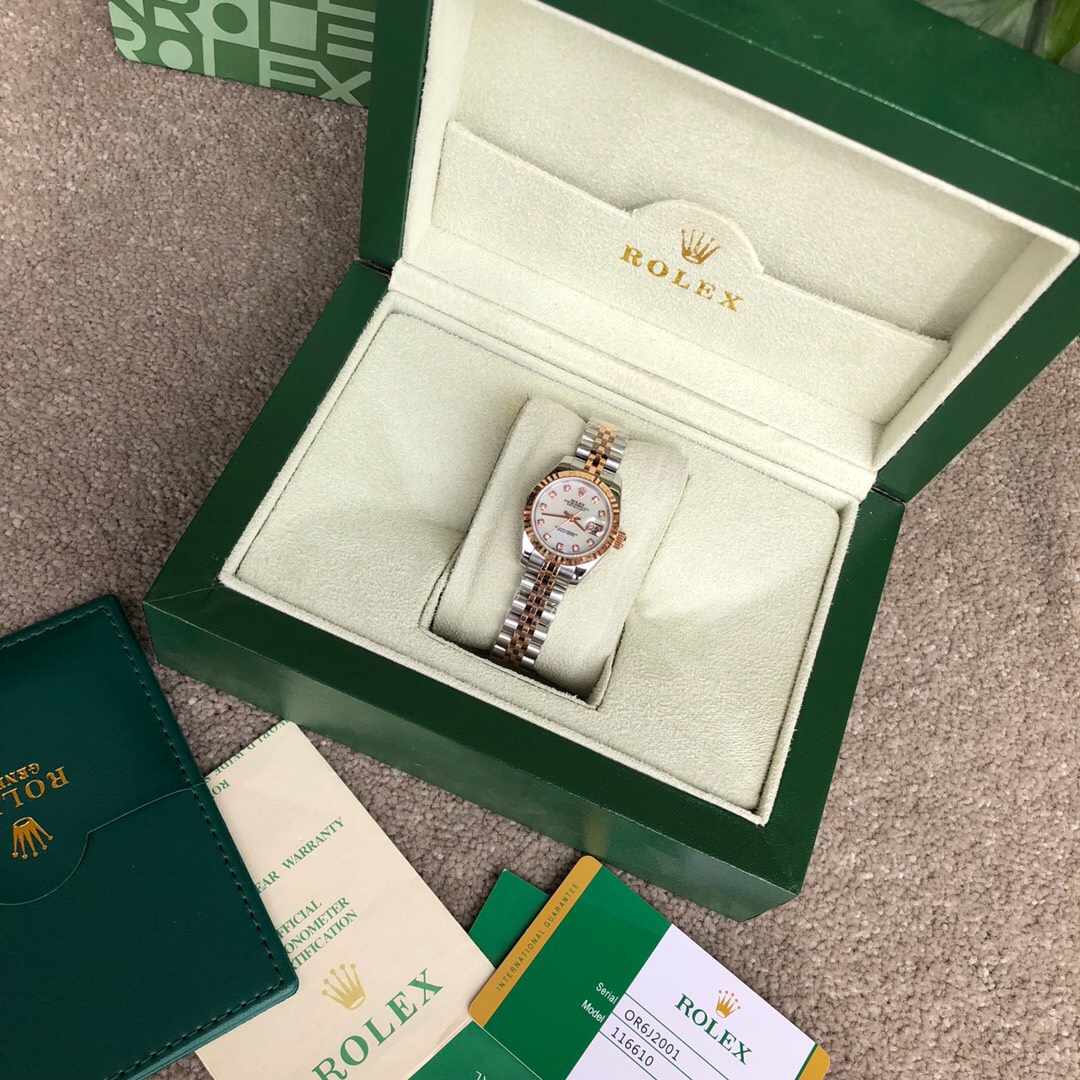 Primer lote de la serie Rolex Datejust 28 mm Datejust para mujer, la caja Oyster del Datejust para mujer es un modelo d…
