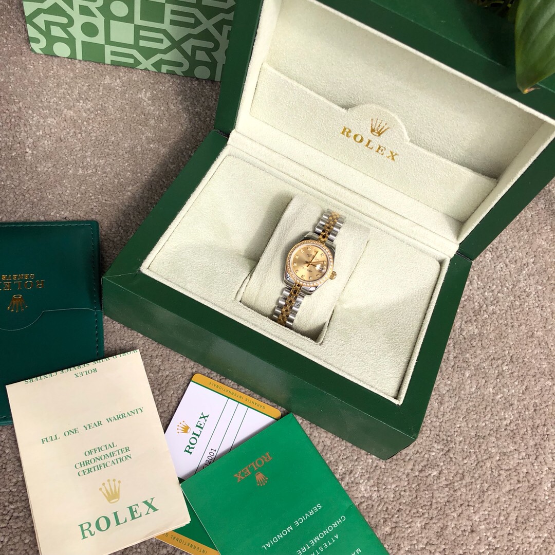 Rolex 劳力士女装日志型28㎜日志系列，女装日志型的蚝式表壳是坚固优雅、完美比例的典范
