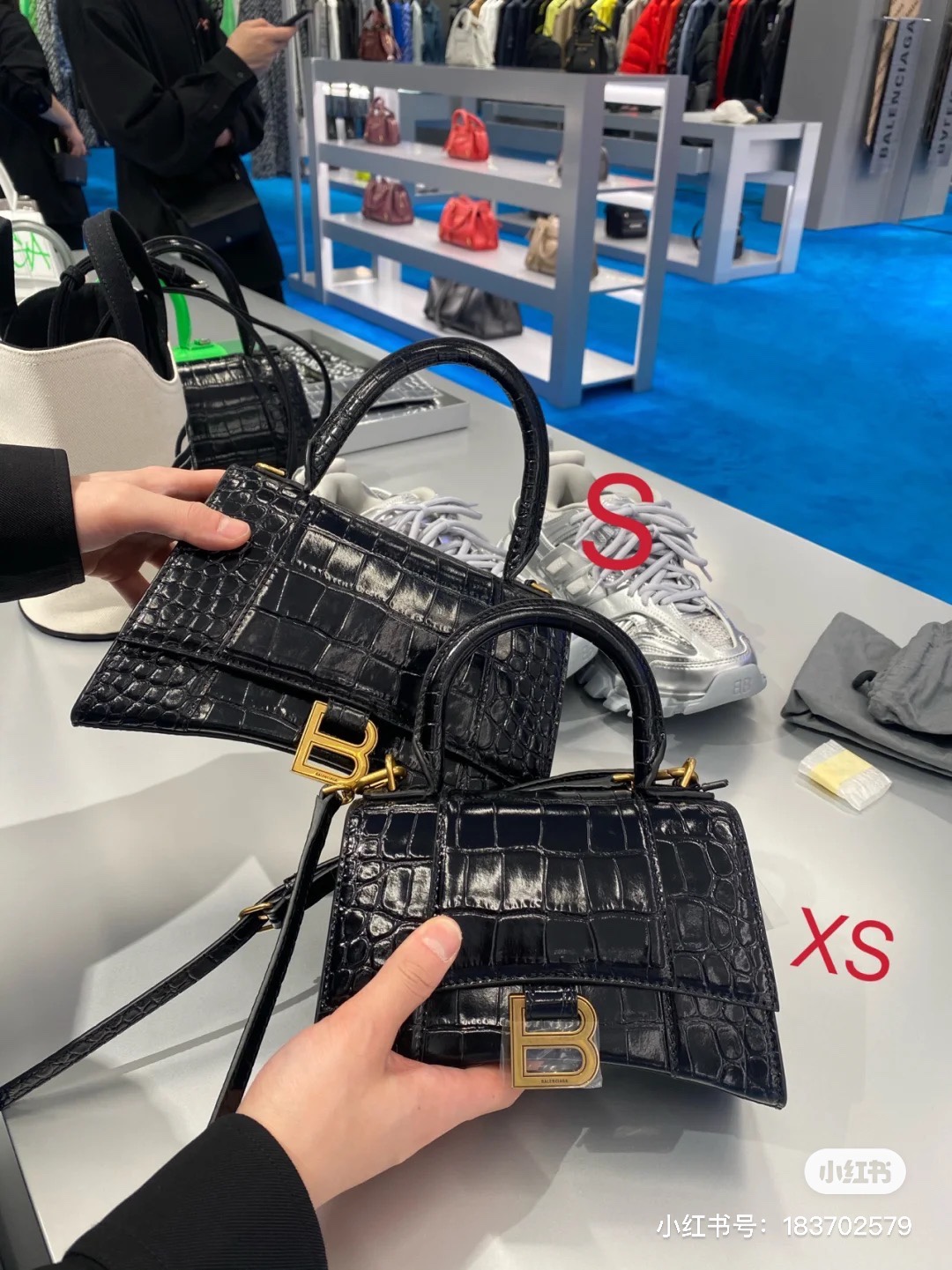 Balenciaga Hourglass XS 19CM BAG 鳄鱼纹沙漏包 592833黑色/金扣