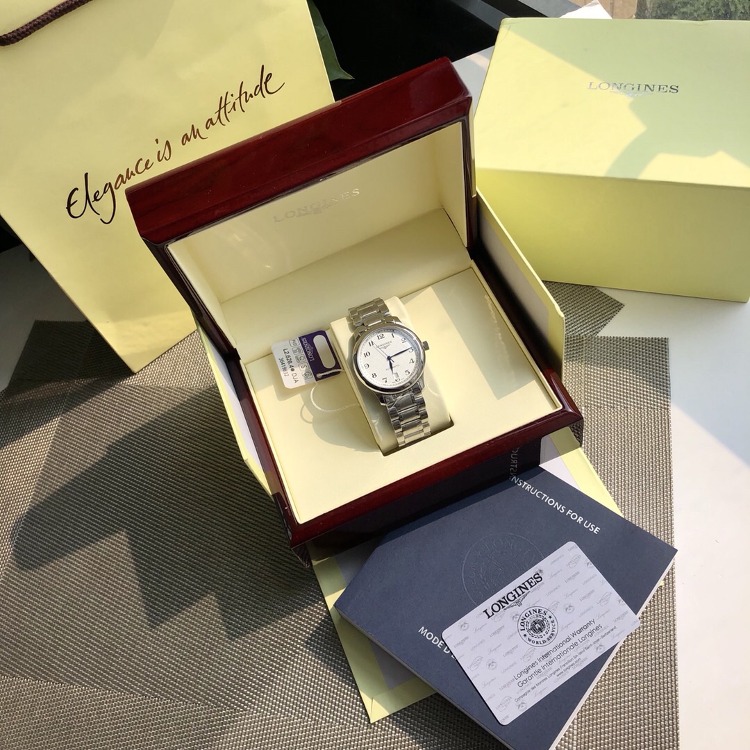 Disponibles Un clásico centenario, la serie Longines Masters presenta toda la simplicidad de la calidad en la…