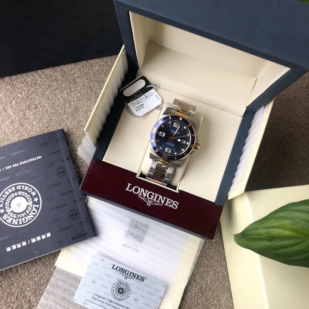 Un juego completo de relojes para hombre de la serie Longines Concas, el Longines Black Water Ghost, resisten…