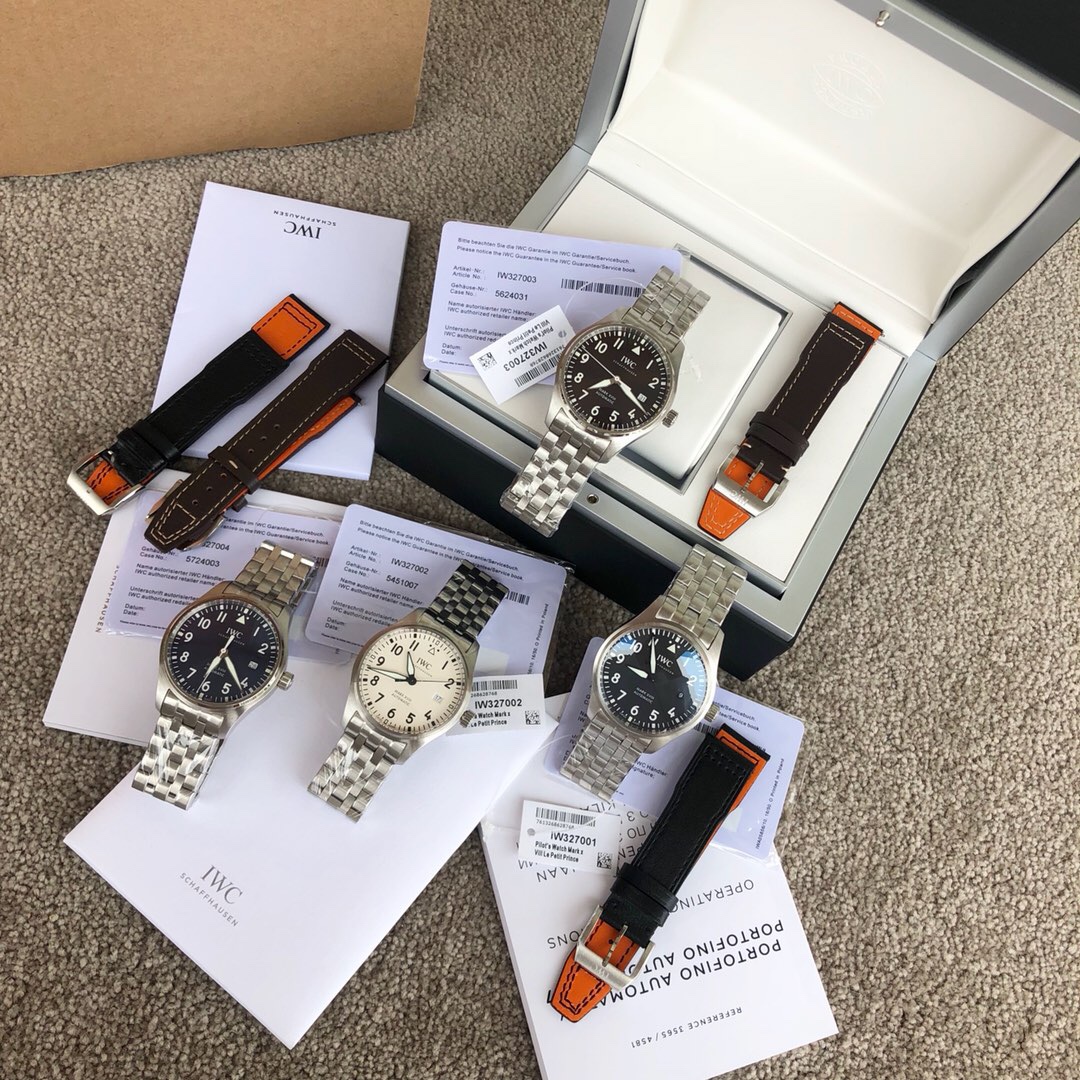 El reloj tradicional Mark XVIII de IWC Pilot "Serie piloto de IWC, auténticos tres tamaños en uno" es una nueva opción …