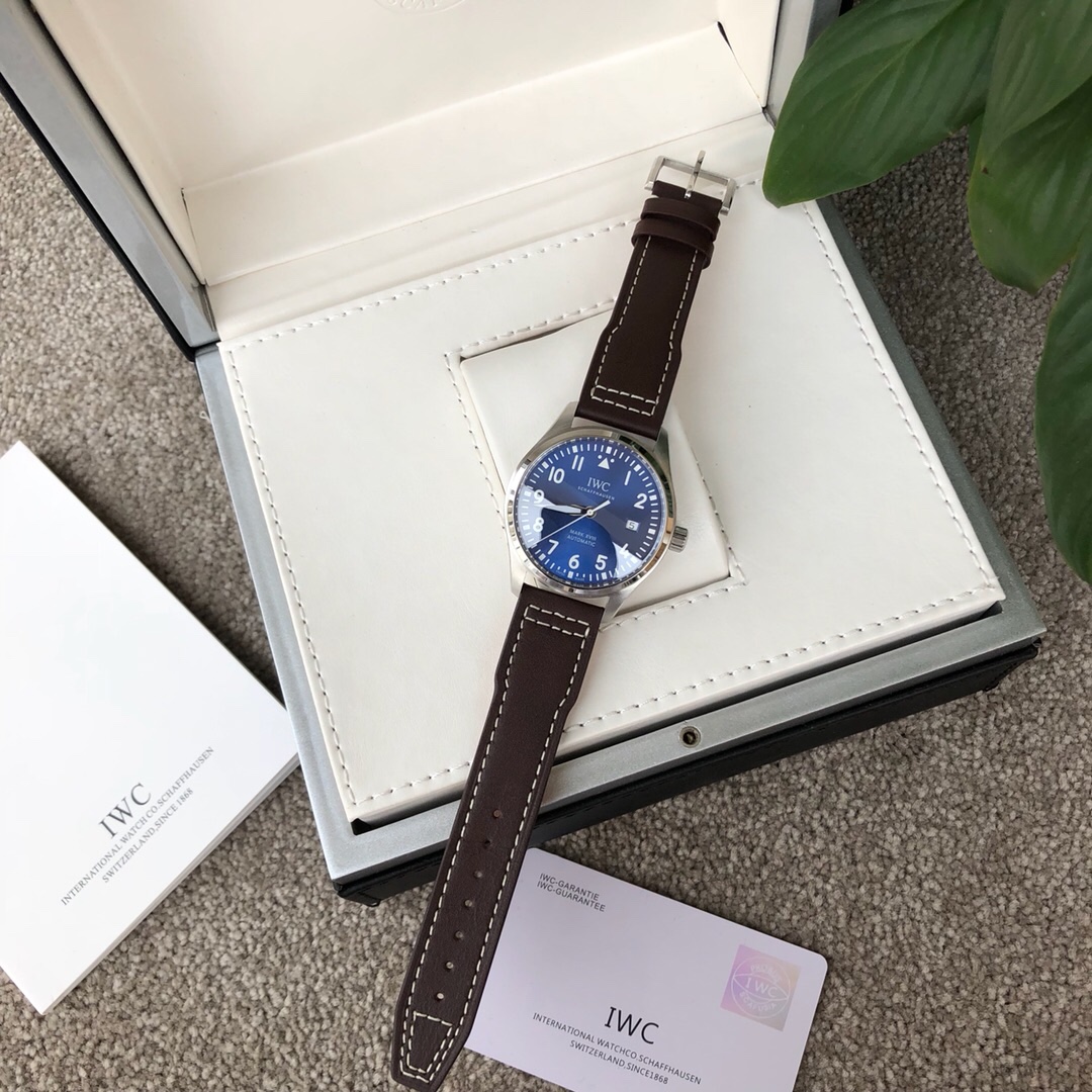 El nuevo y mejor producto exclusivo de IWC: la serie Le Petit Prince Mark más potente, caja de acero inoxidable, diámet…