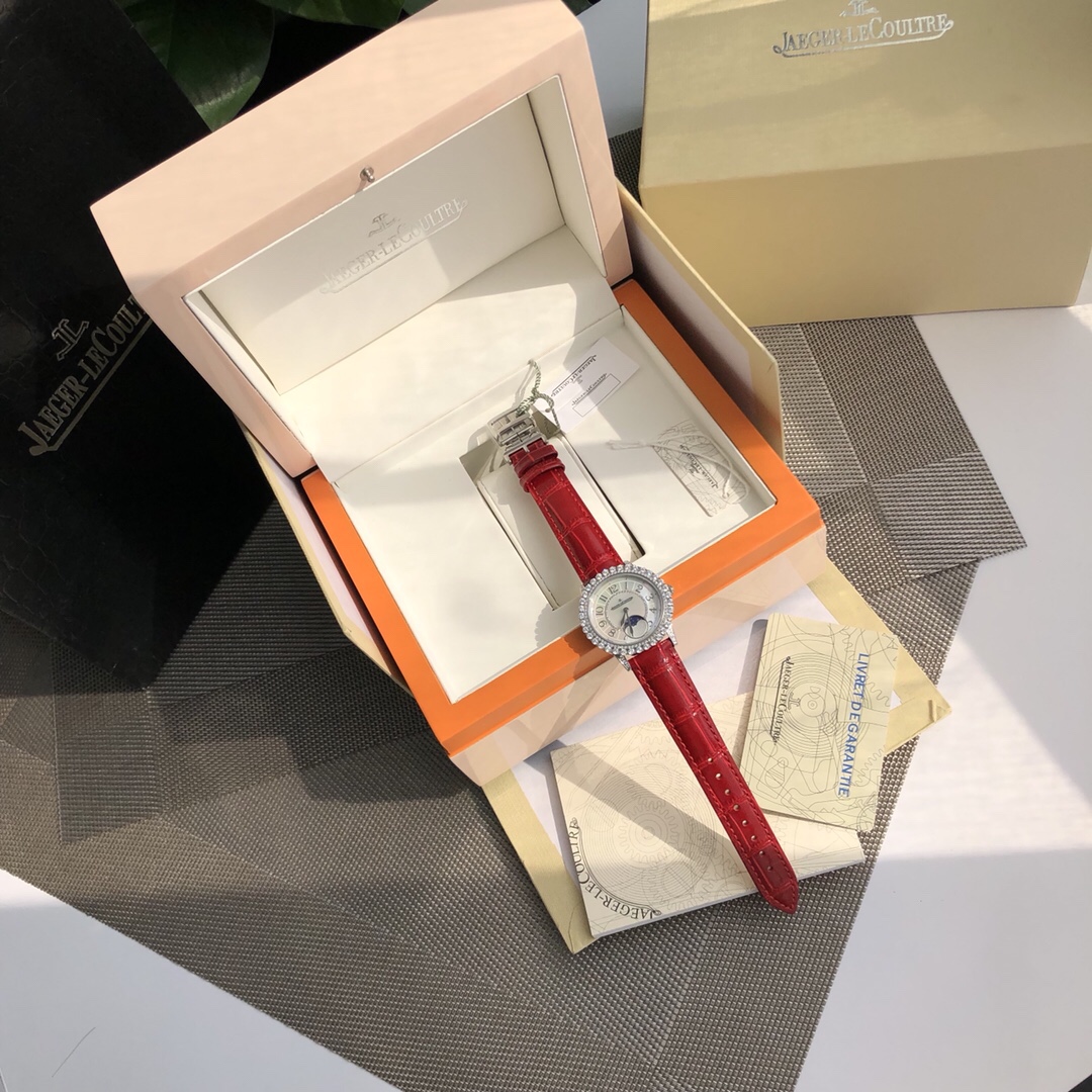 El último reloj para mujer Jaeger-LeCoultre Date Master 2019 Sun, Moon and Stars tiene un estilo de diseño co…