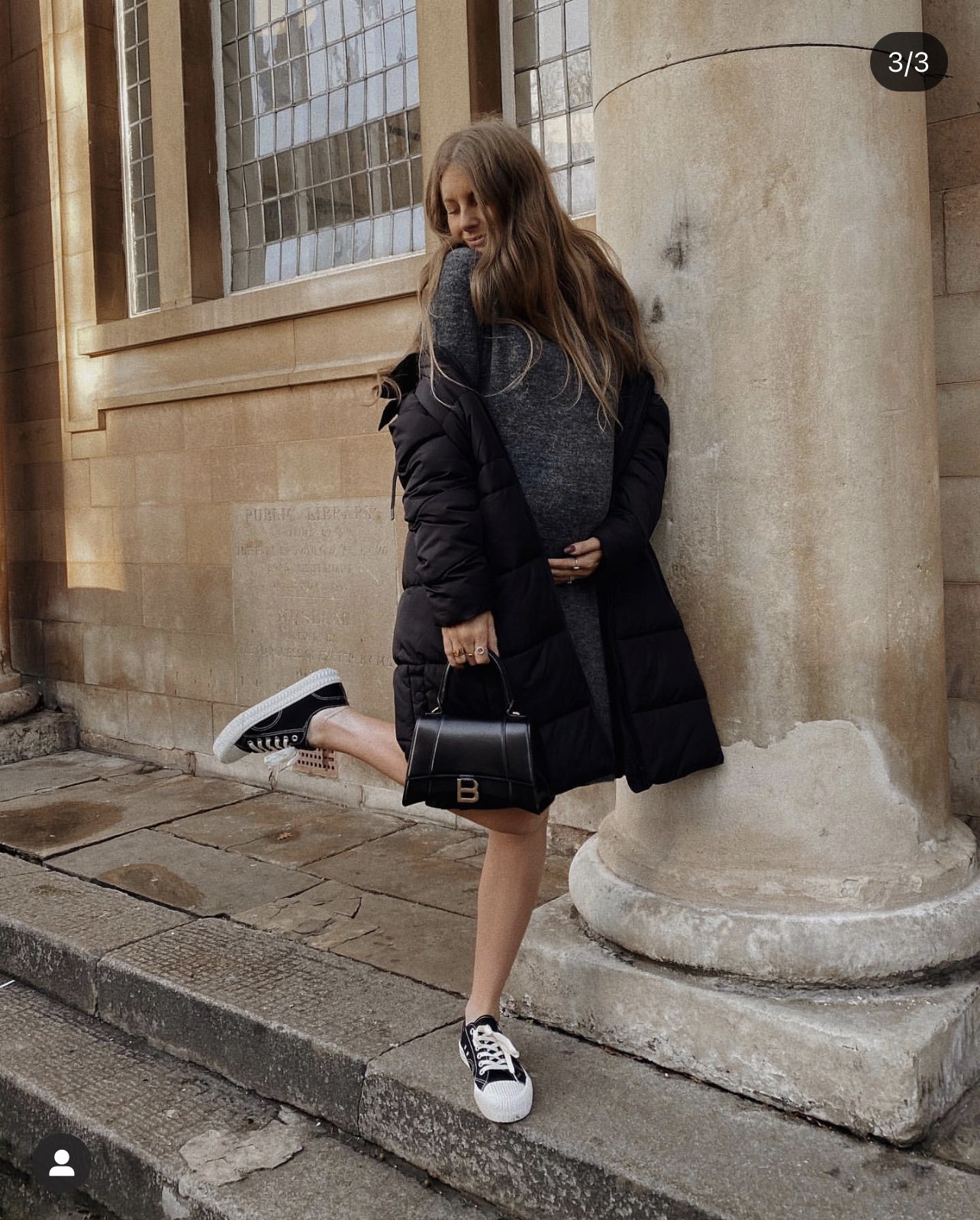 Balenciaga Hourglass S 23CM 平纹纹沙漏包 593546黑色/金扣