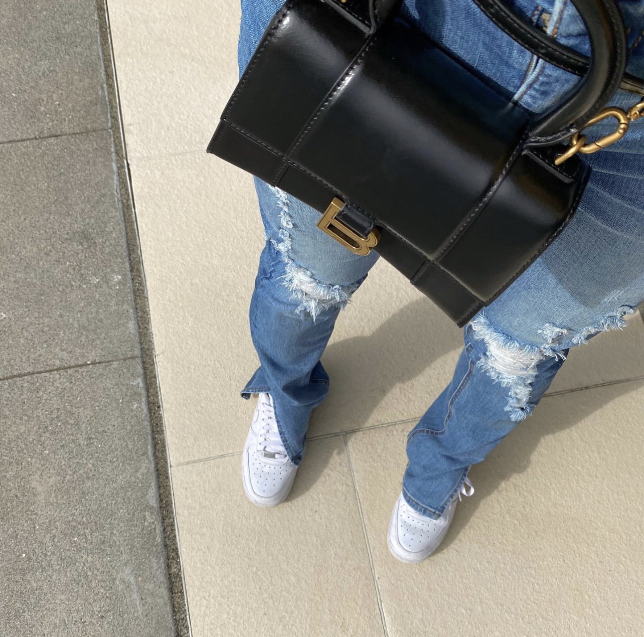 Balenciaga Hourglass XS 19CM BAG 平纹沙漏包 592833黑色/金扣