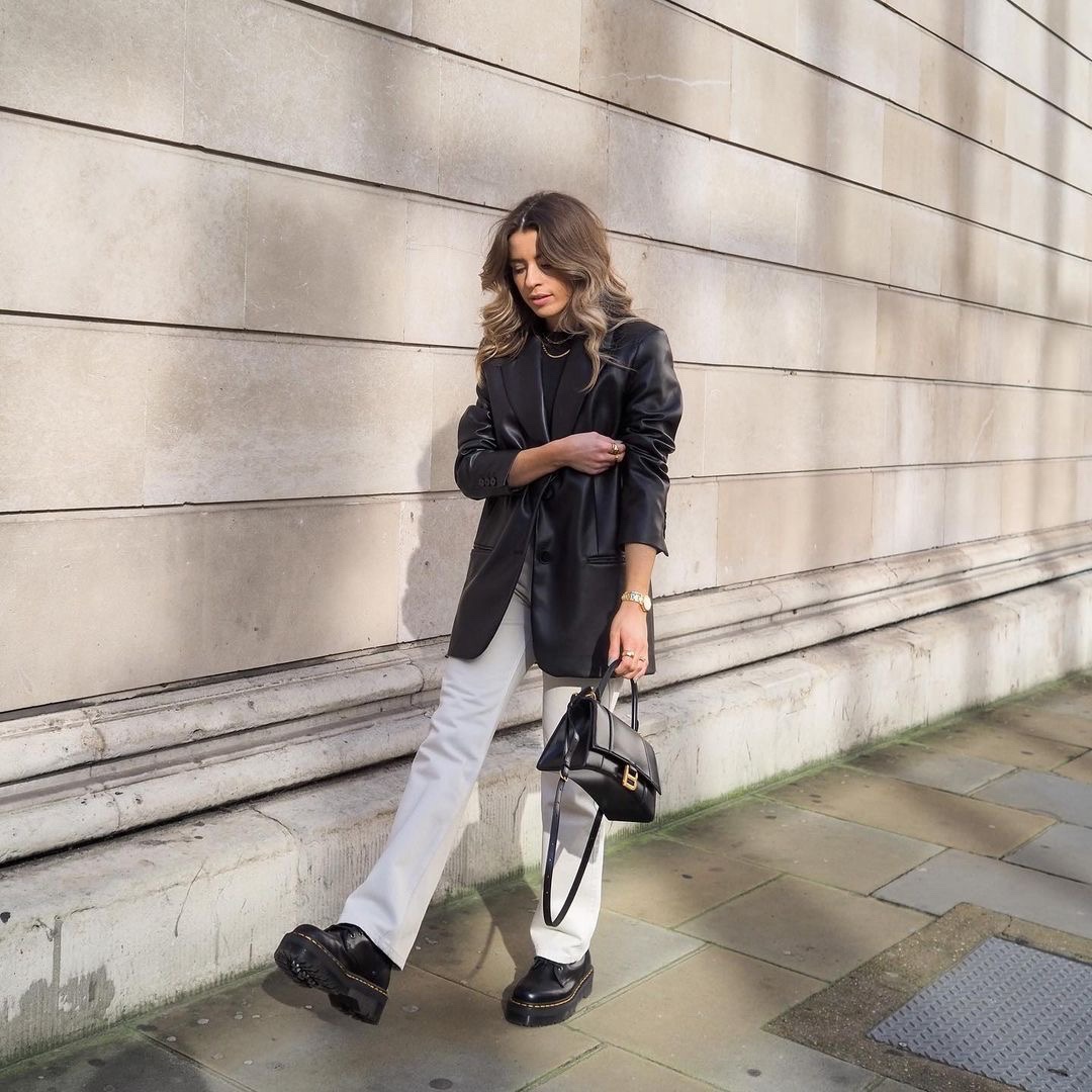 Balenciaga Hourglass S 23CM 平纹纹沙漏包 593546黑色/金扣