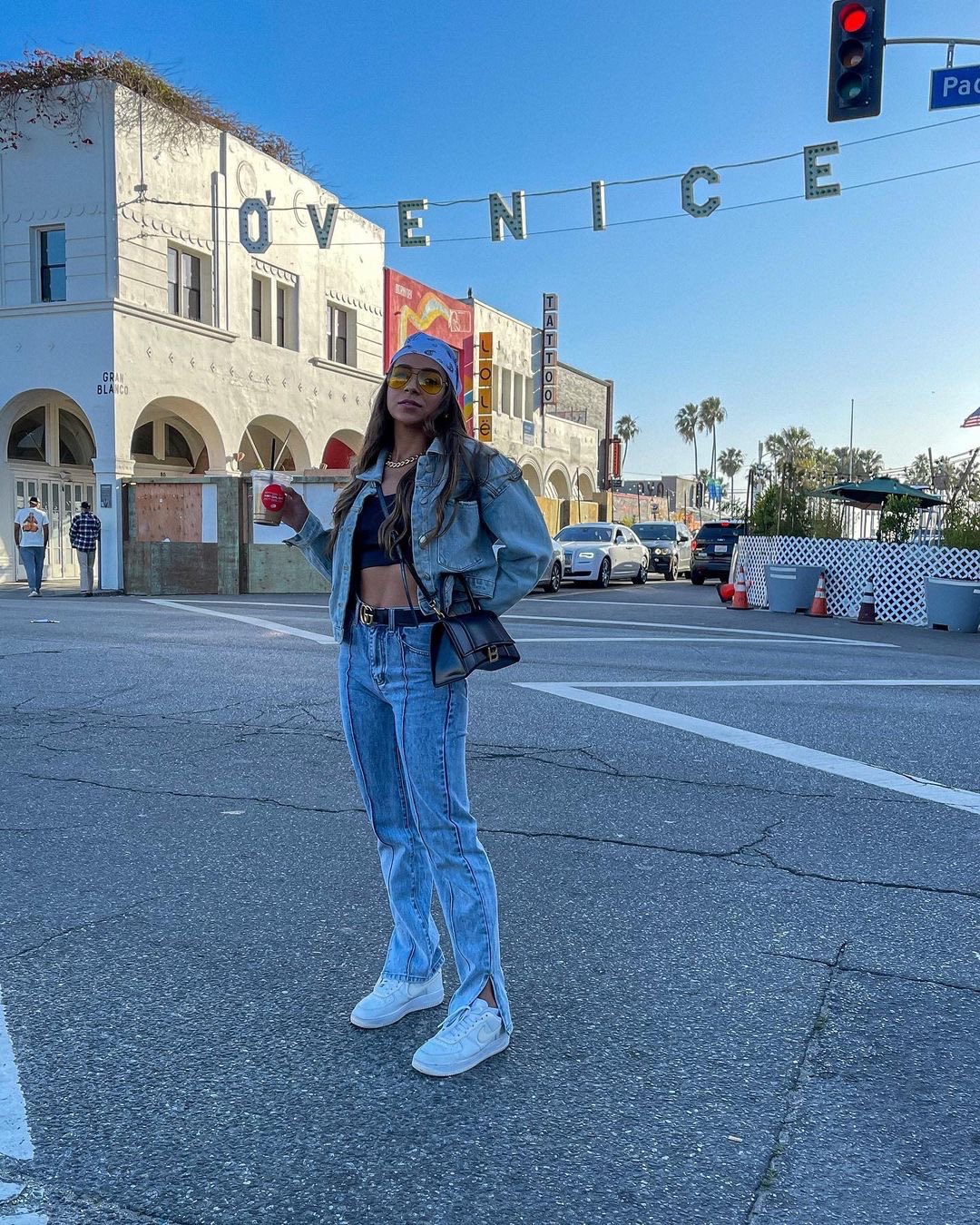 Balenciaga Hourglass S 23CM 平纹纹沙漏包 593546黑色/金扣