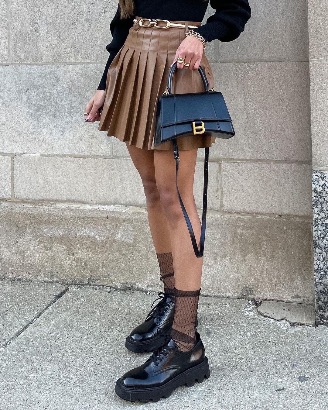 Balenciaga Hourglass S 23CM 平纹纹沙漏包 593546黑色/金扣