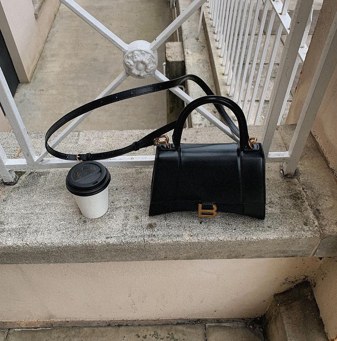 Balenciaga Hourglass S 23CM 平纹纹沙漏包 593546黑色/金扣