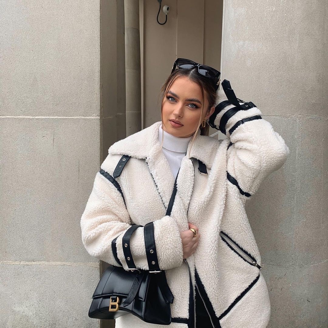 Balenciaga Hourglass S 23CM 平纹纹沙漏包 593546黑色/金扣