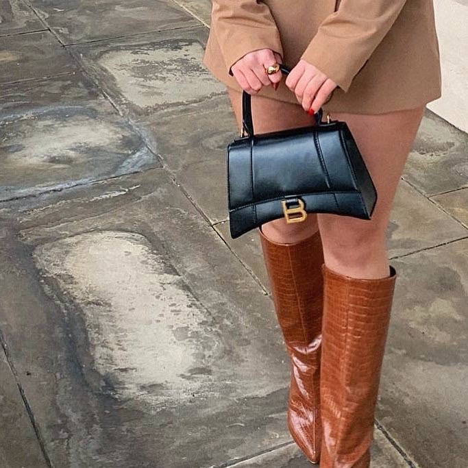 Balenciaga Hourglass S 23CM 平纹纹沙漏包 593546黑色/金扣