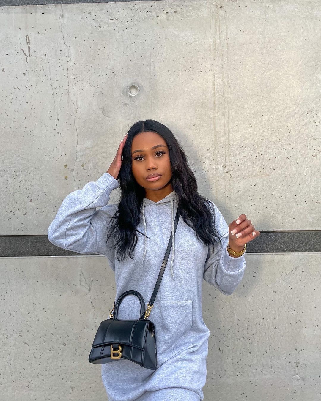 Balenciaga Hourglass XS 19CM BAG 平纹沙漏包 592833黑色/金扣