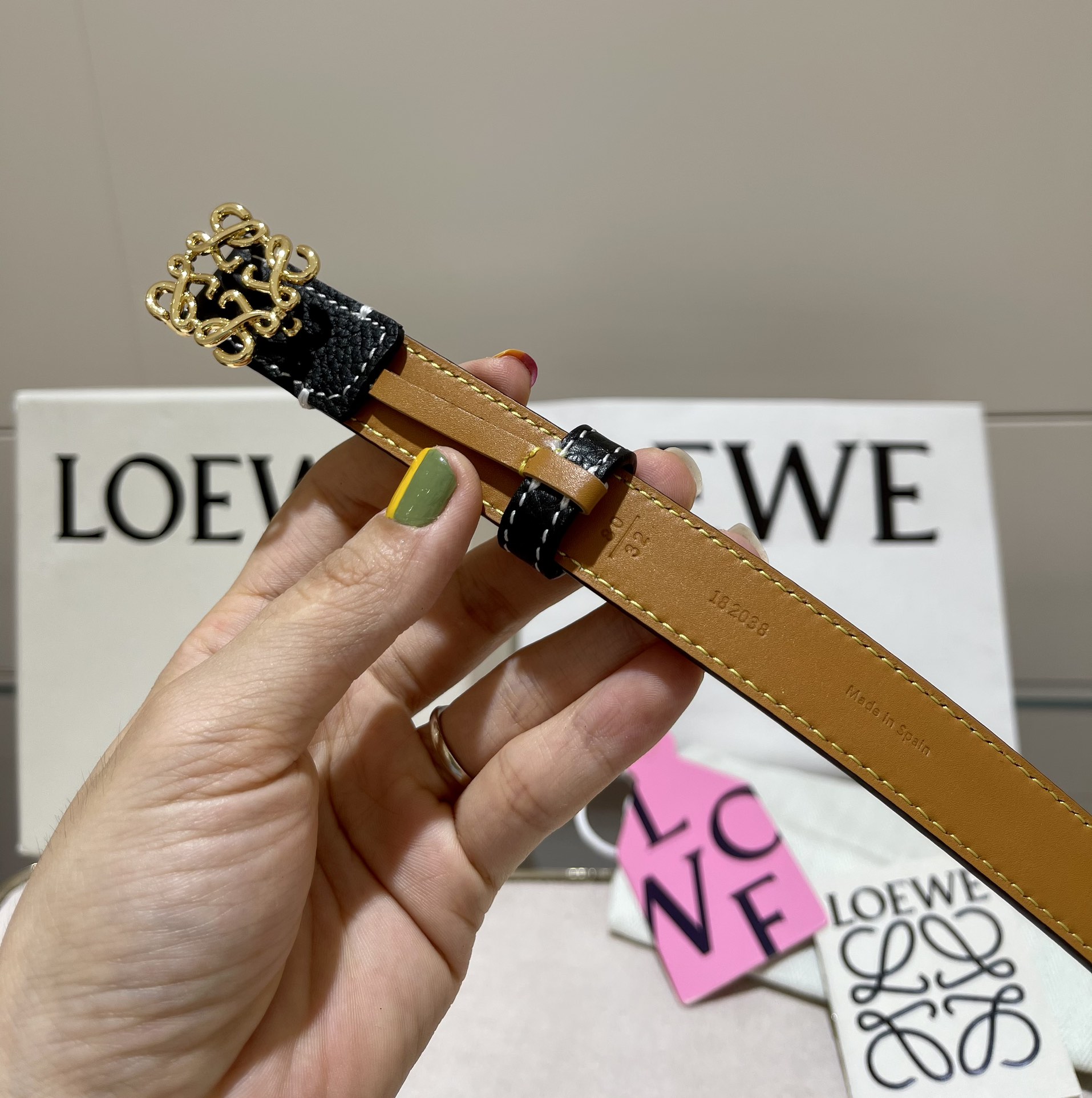 原厂正品级别Loewe罗意威新款光滑