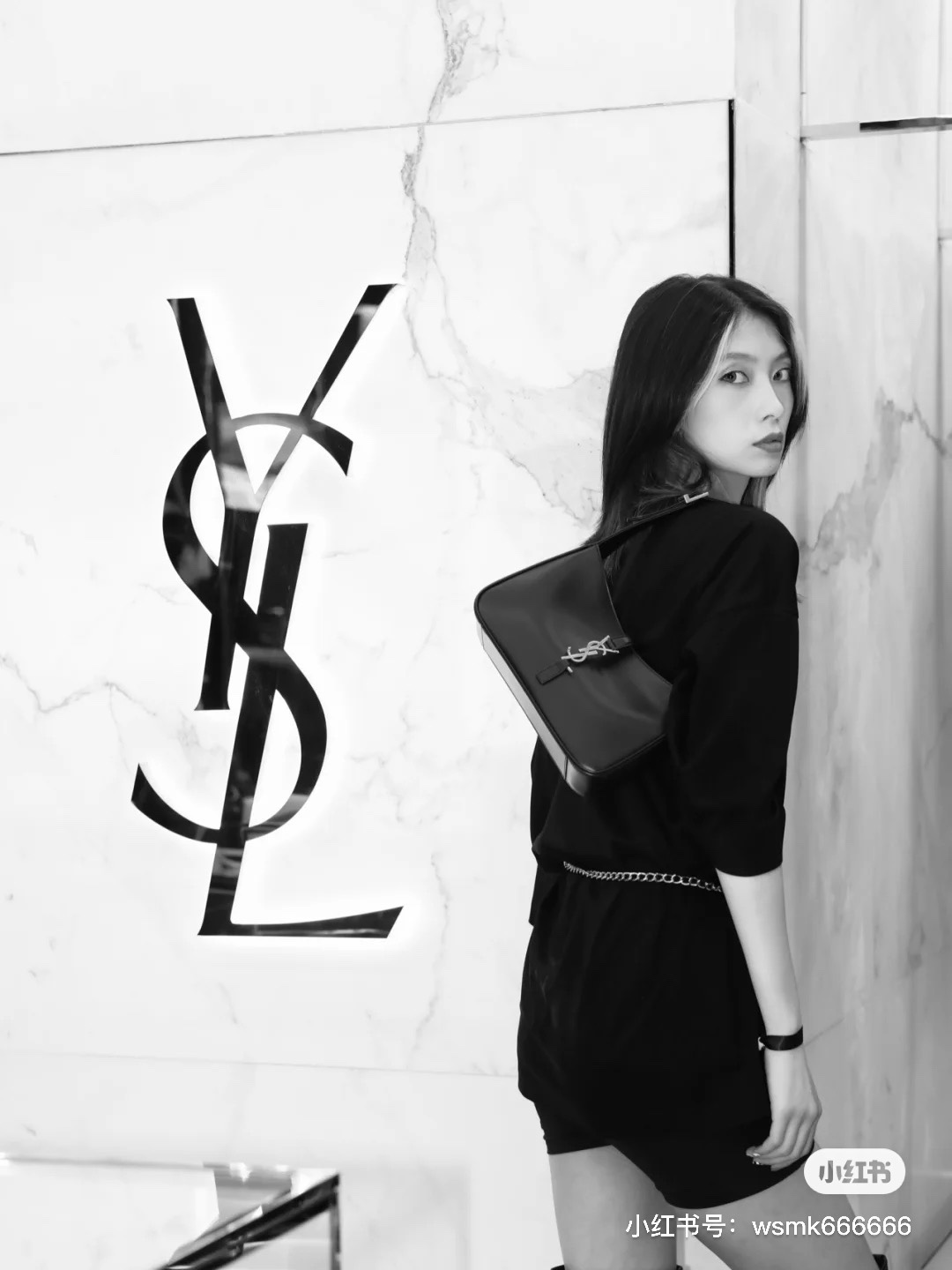 Saint laurent Ysl LE 5 À 7 平纹腋下包 657228黑色