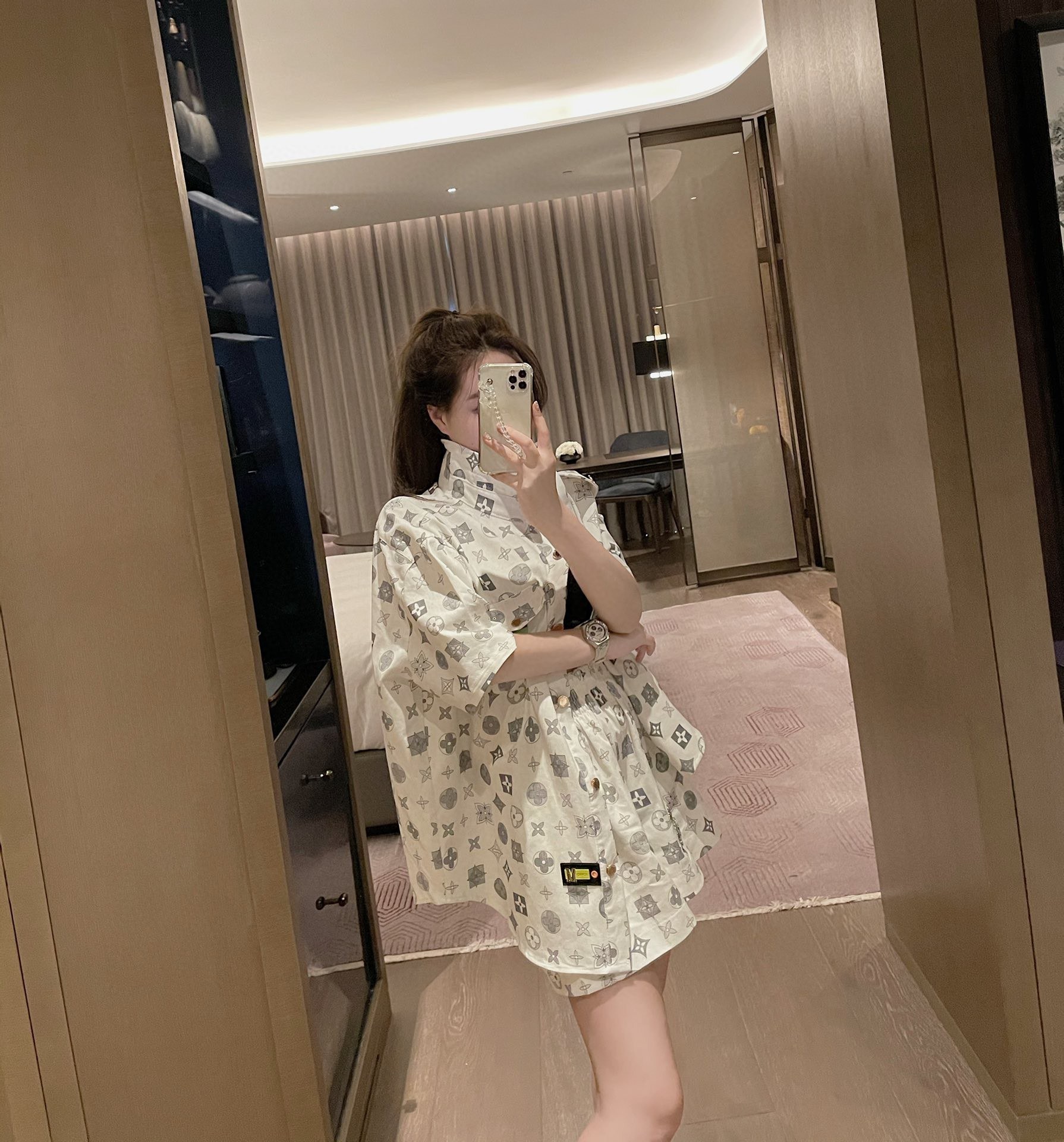 LV花色上衣短裤二件套套装白色粉色M