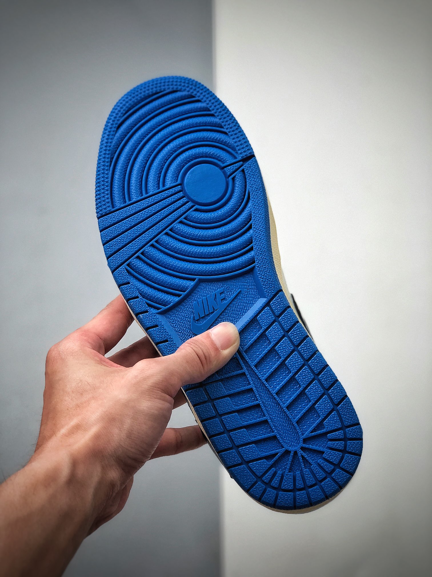 280  Air Jordan 1 Retro High OG 高帮 倒勾黑曜石 AJ1 乔丹1代  DH3227-105