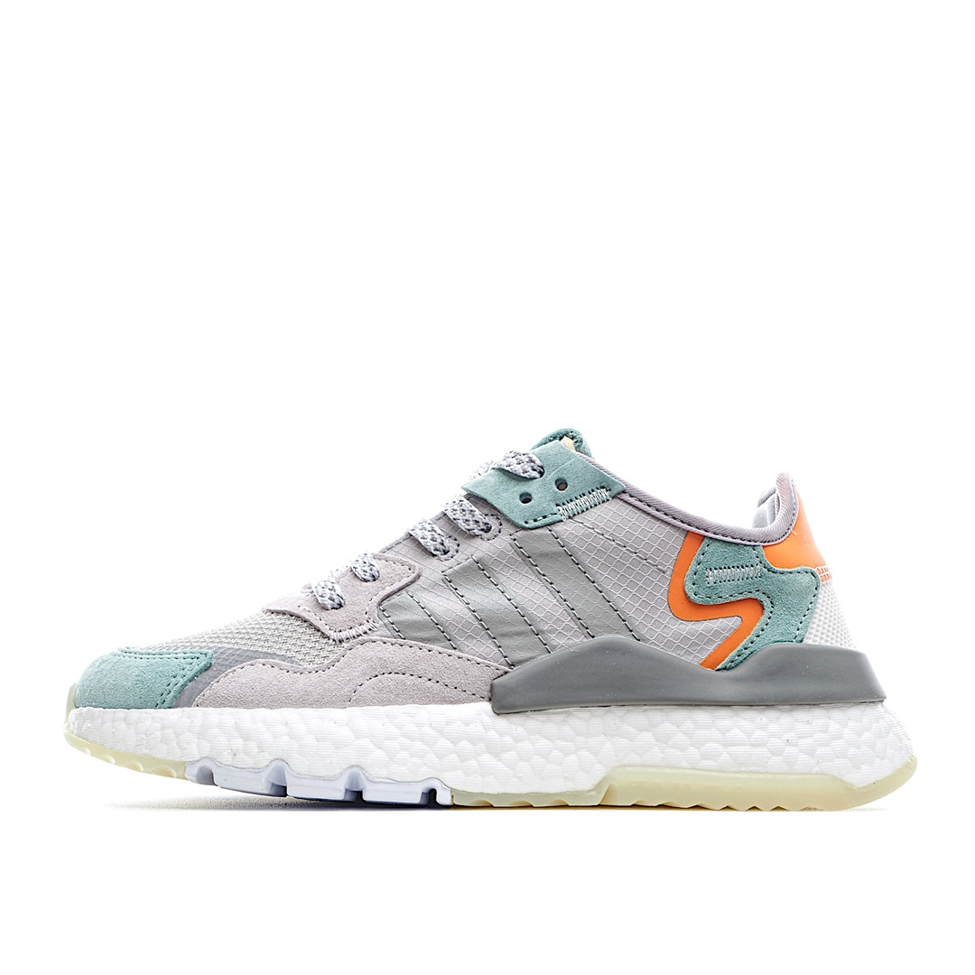 G5 官方正确版本 阿迪达斯 Adidas Nite Jogger Boost 3M反光系列 复古休闲百搭运动跑鞋。原厂材料 原厂大底 私家独模 网布搭配麂皮拼接打造鞋面 极具复古风格鞋头及鞋跟点缀3M反光设计极为亮眼中底采用全掌 Boost 科技，厚度相当可观，脚感极佳。