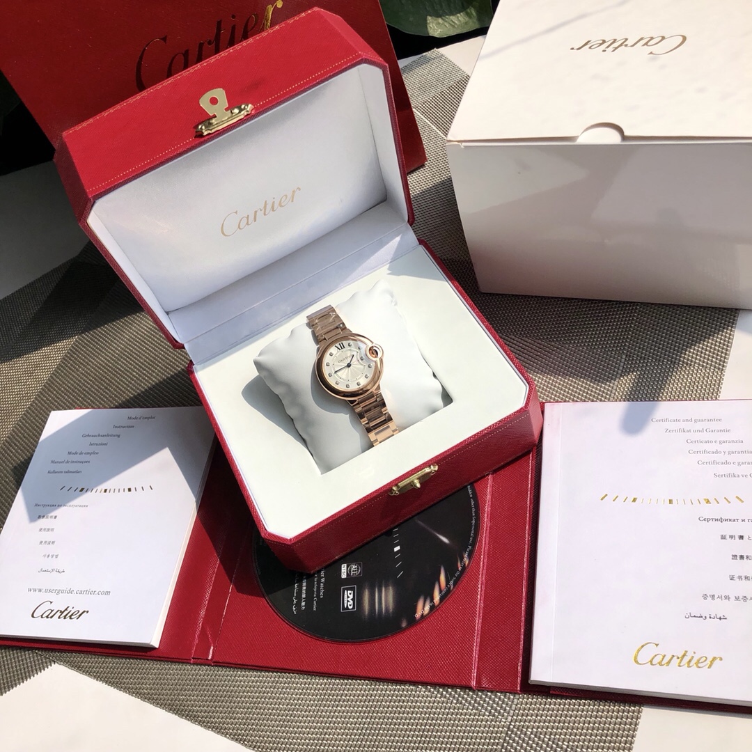 Se avecinan grandes noticias‼ ️ Actualmente, uno de los estilos más populares del mundo, el reloj insignia de Cartier, …