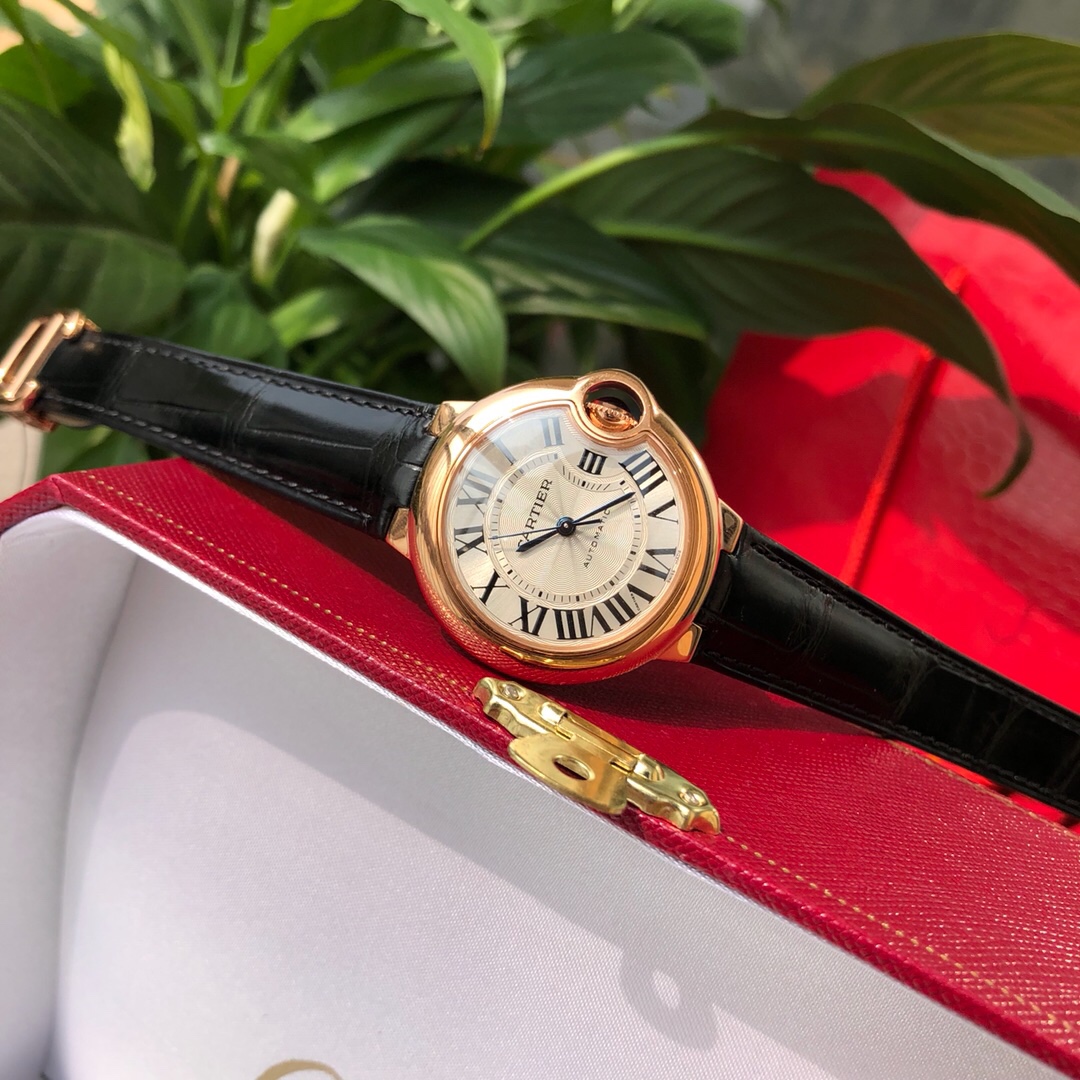 Lacoste 美洲鳄鱼皮款卡家蓝气球系列 女款36mm、33mm机械到货 另配送进口小牛皮 机械表相比石英表虽然高端