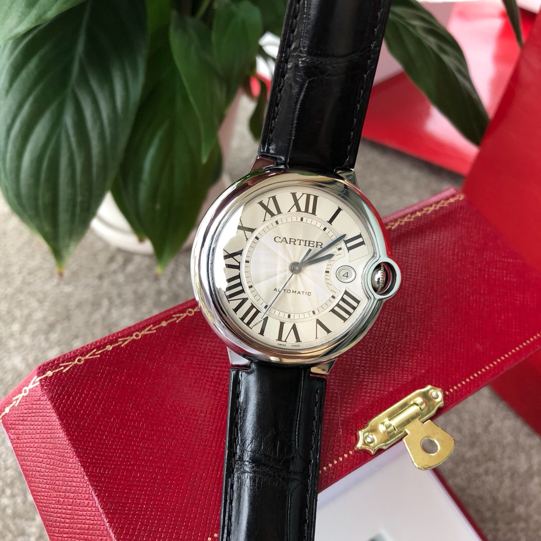 Cartier 卡地亚蓝气球，机械 ，男款42mm女款33mm，鳄鱼皮,配钢带