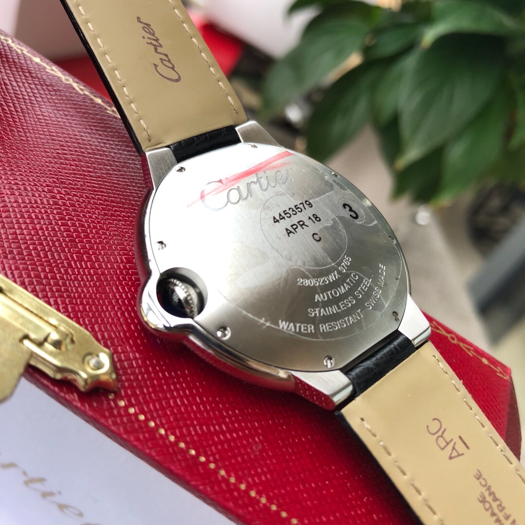 Cartier 卡地亚蓝气球，机械 ，男款42mm女款33mm，鳄鱼皮,配钢带