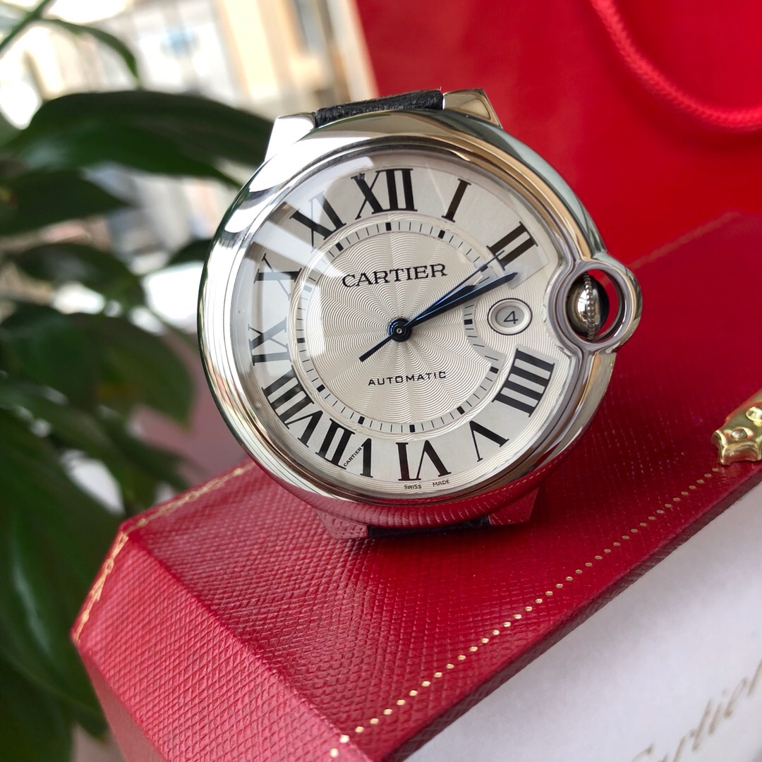 Cartier 卡地亚蓝气球，机械 ，男款42mm女款33mm，鳄鱼皮,配钢带