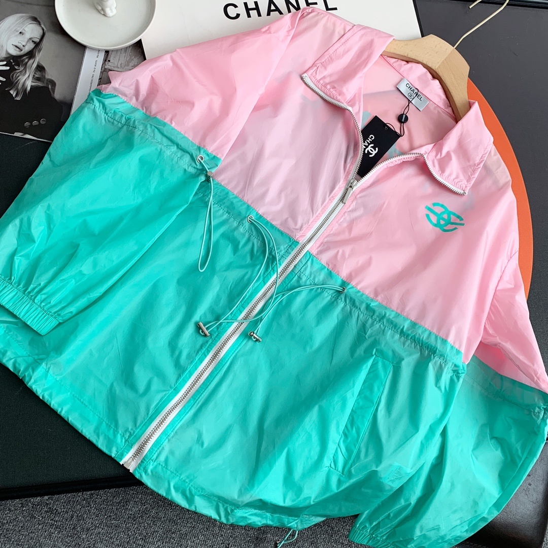 Chanel恶搞印花印花撞色防晒衣图