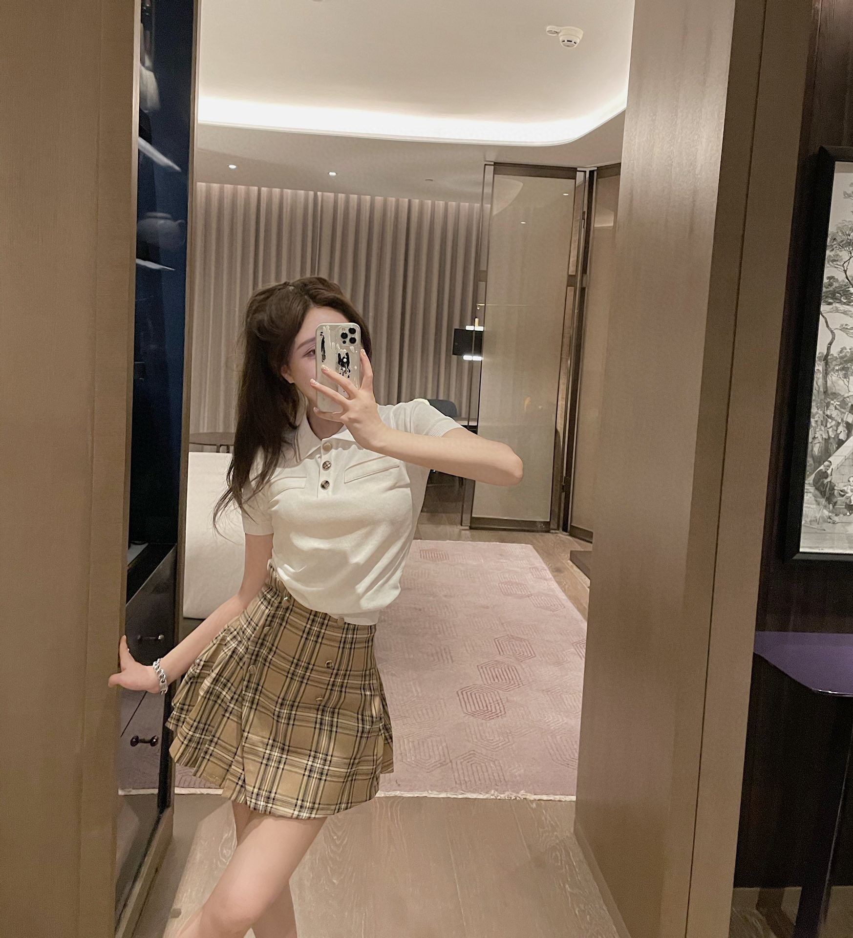 Burberry格子冰丝针织短裙套装