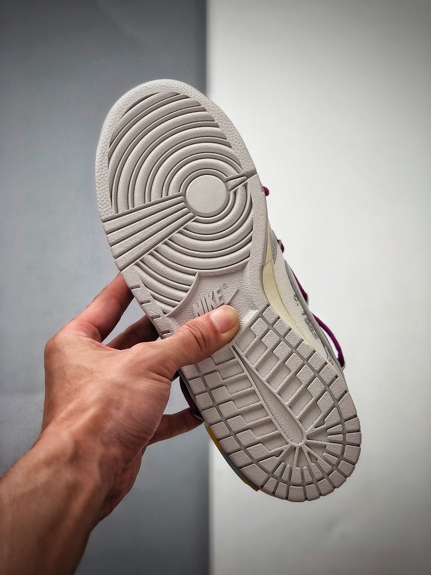 380  纯原版本 Nike 0ff-White x Nike DuNIKE Low“21 of 50”  OW  DM1602-100