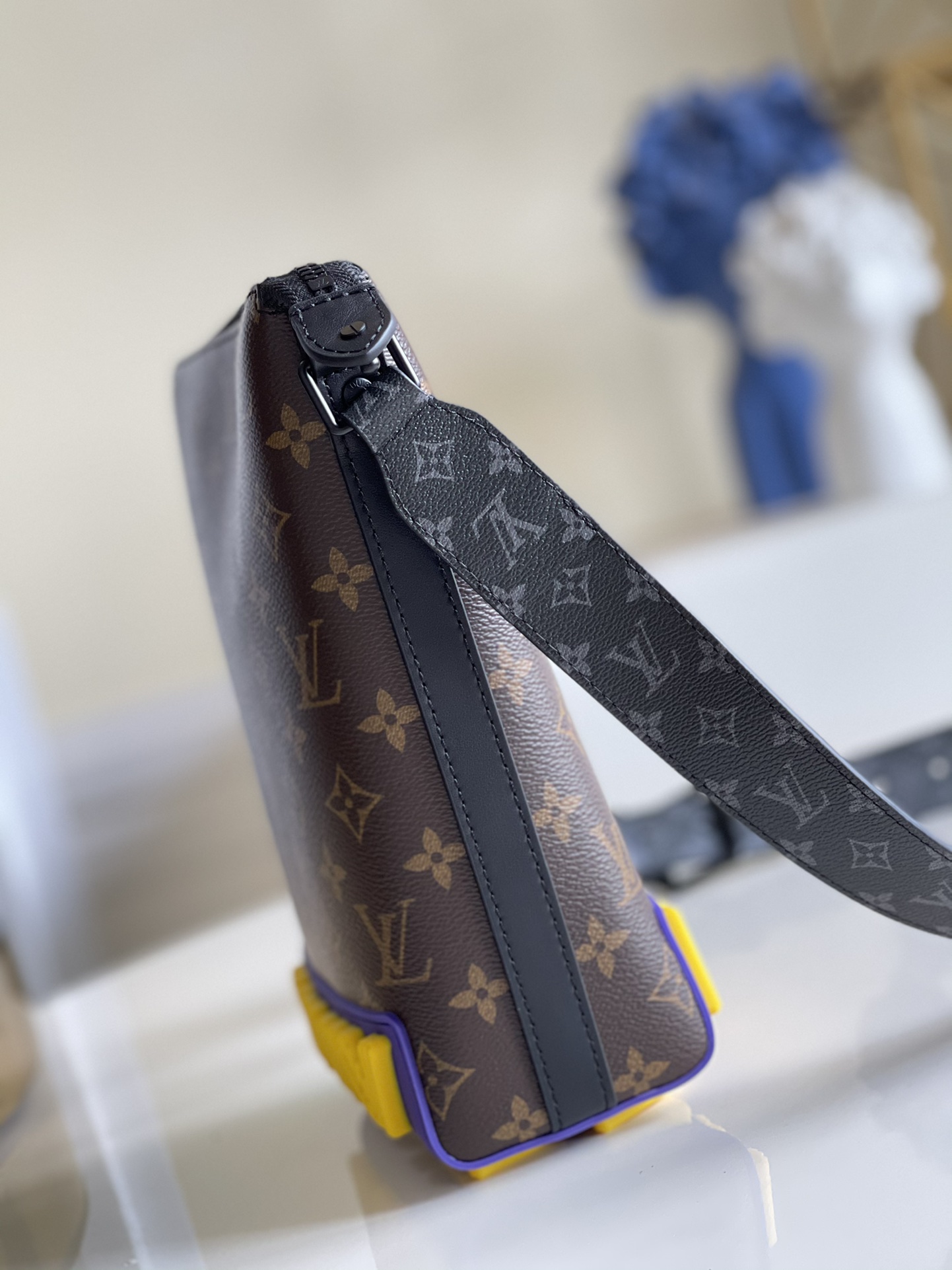Louis Vuitton LV Cruiser Messenger邮差包 M57966