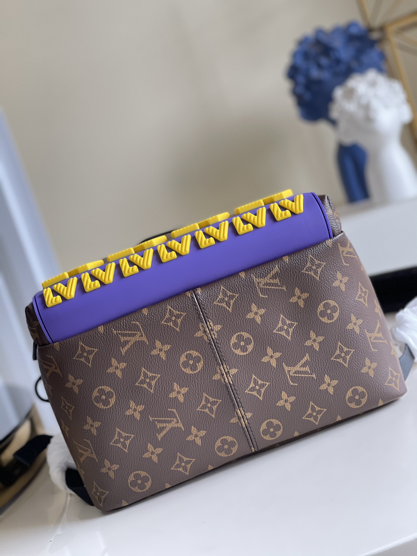 Louis Vuitton LV Discovery Backpack双肩包 M57965