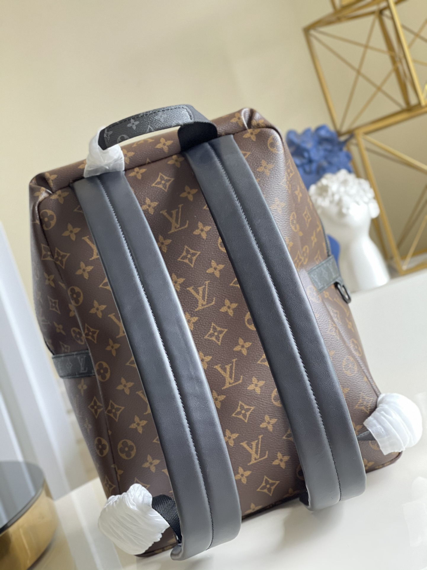 Louis Vuitton LV Discovery Backpack双肩包 M57965