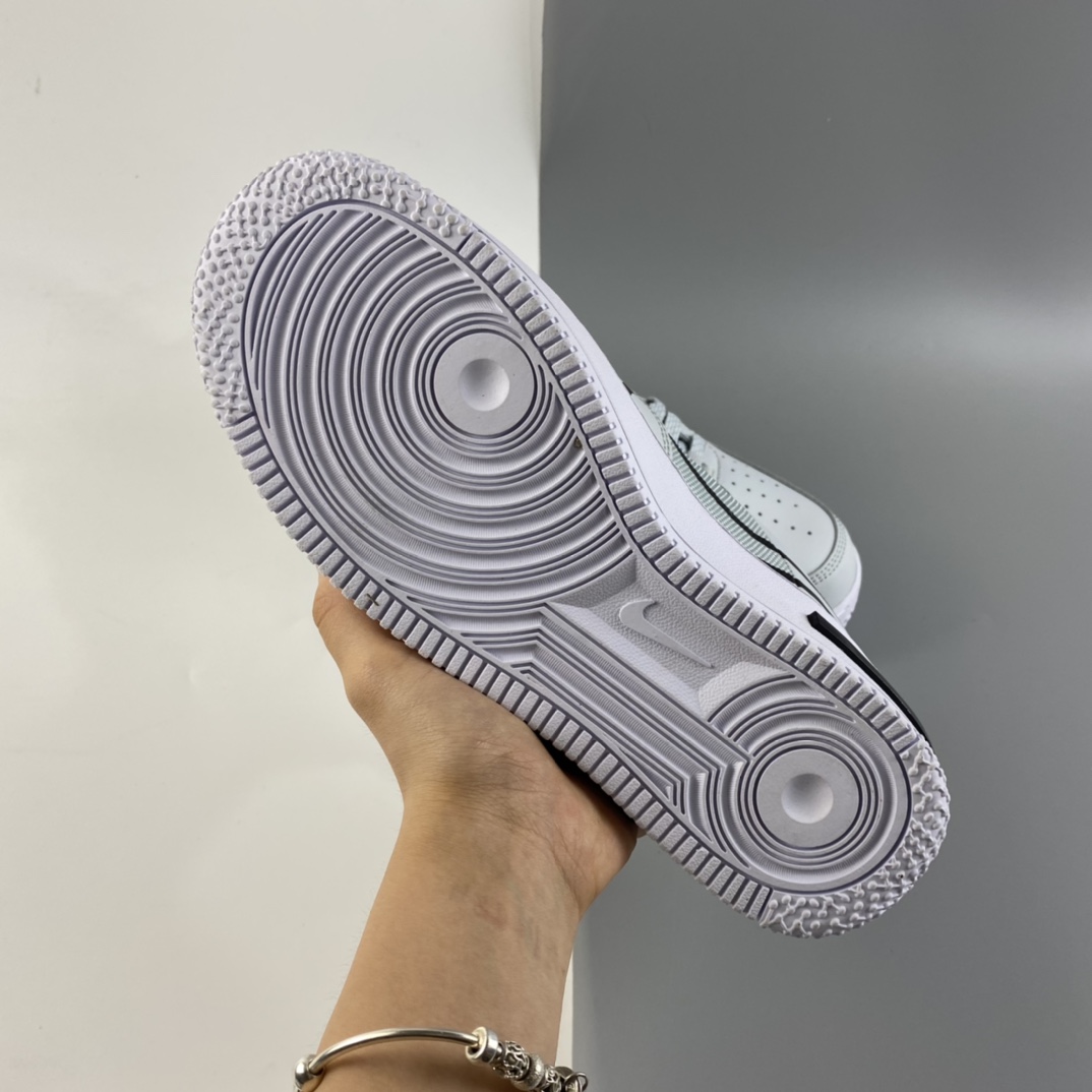P220 NIKE Air Force 1’07 空军一号低帮休闲板鞋 CT3316-001